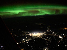 Вид на ночной Санкт-Петербург показали с борта МКС