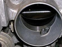 Чистка дроссельной заслонки – мода или необходимость?