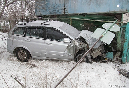 Пьяного омского угонщика выдал студенческий билет