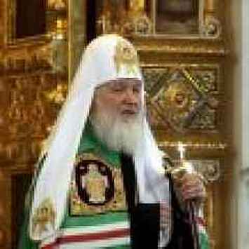 Патриарх Кирилл освятил кулич весом в 1,5 тонны