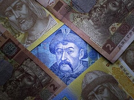 Нацбанк Украины назвал причину падения гривны