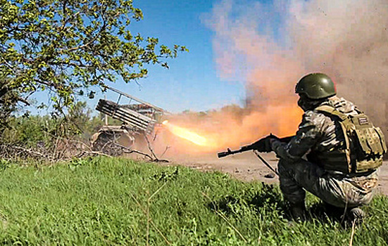 В МО РФ рассказали о сержанте, который прикрыл выход сослуживцев из-под огня ВСУ