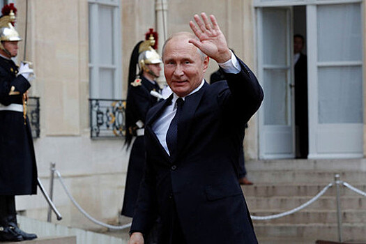 Путин рассказал членам Совбеза о поездке в Париж