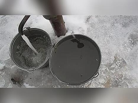 Жители частного сектора в Могоче жалуются на грязную воду из колонки