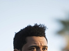 Певец The Weeknd подобрал мужчинам гардероб