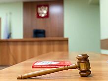 Москвича оштрафовали за волосы в цветах флага Украины