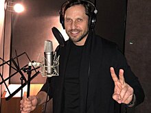 Александр Ревва записывает новую песню