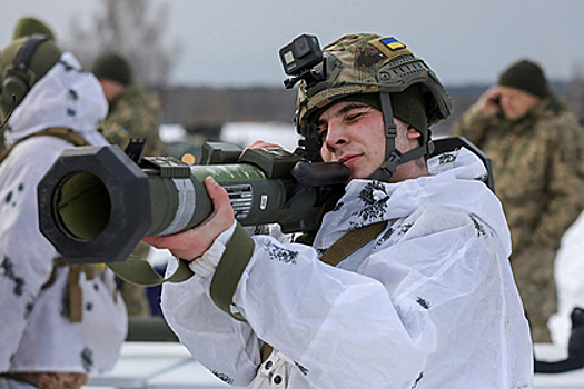 НАТО накачивает Украину оружием. Чем это опасно для Донбасса?
