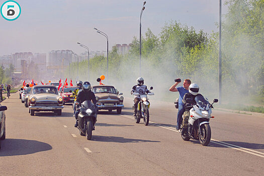 Более 200 автомобилей проехали по Балашихе в честь Дня Победы