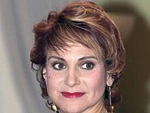 «Валюша и Оля»: Татьяна Кравченко запечатлелась с Людмилой Артемьевой, прихватившей топор