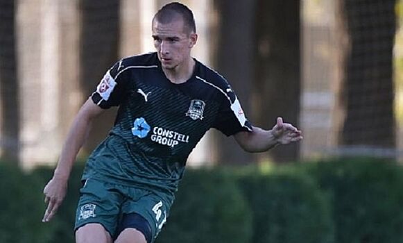 Даниил Уткин: "Рыбачили с парнями на озере на базе, и к нам неожиданно подсел Мусаев"