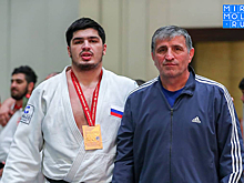 Максим Сушинский: "Звали Попова в "Авангард", но он сказал, что хочет выиграть кубок"