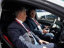Самарский губернатор предложил пересадить чиновников на новые Lada Vesta. На каких автомобилях они ездят сейчас?