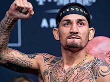 Бывший чемпион UFC одержал победу и установил рекорд организации