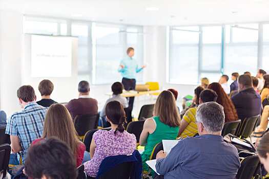 Вузы могут решить проблему оттока кадров из регионов