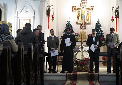 «В Рождество все немного волхвы...» Во владимирском костеле начались Рождественские органные концерты