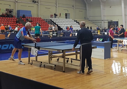 В Тамбове около 400 спортсменов оспаривают звание чемпионов России по настольному теннису