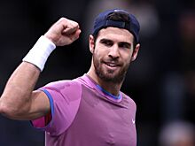 Карен Хачанов стартовал с уверенной победы на турнире ATP-500 в Дубае