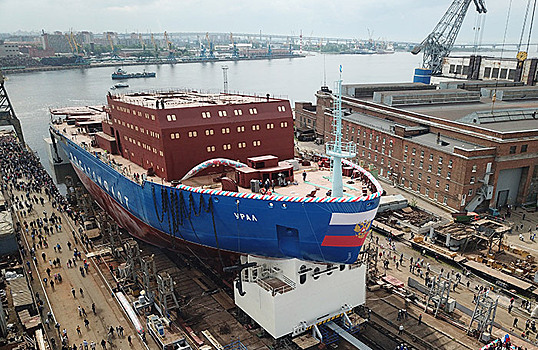 Российский арктический флот пополнился атомным ледоколом «Урал»