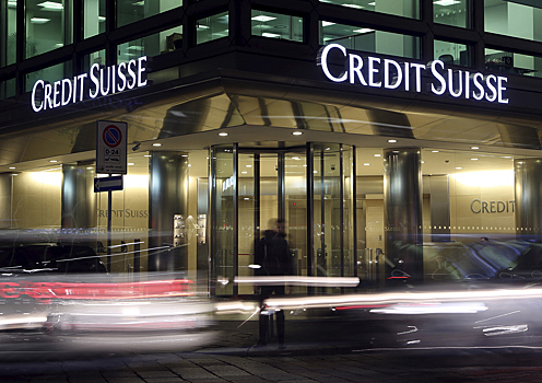 Трейдеров Credit Suisse заподозрили в манипуляциях с курсом рубля