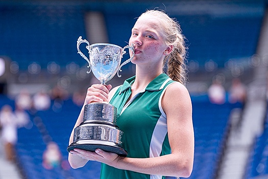 Россиянка Алина Корнеева выиграла юниорский Australian Open
