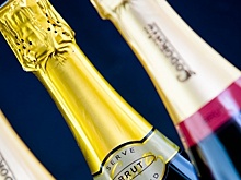 Перед Новым годом в России проверят производителей коньяка и шампанского