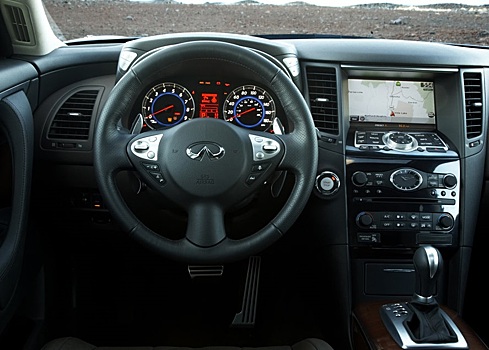 Автомобили Infniti отзывают в России из-за дефектных подушек безопасности