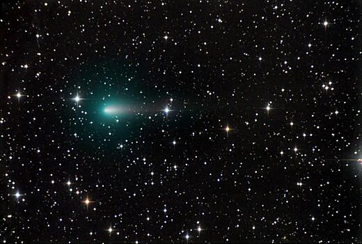 Пока комета Atlas разваливается, комета Swan занимает ее место на небе