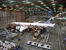 У Boeing кончились болты и гайки
