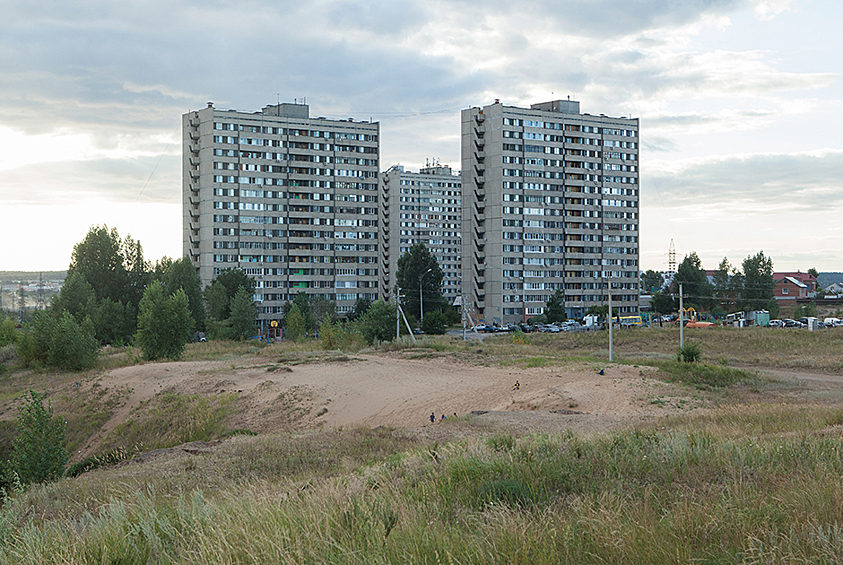 В юности, пока она ждала прихода первых месячных, Ольга переживала, почему врачи не знают, что с ней. «Я не хотела жить, плакала и кричала на мать: "Мама, зачем ты меня родила, такого урода, я не хочу жить!"» — вспоминает она.  