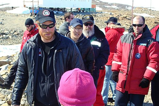 Как простой парень из сельского района Якутии оказался в Антарктиде