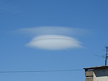 Редкие в природе лентикулярные облака появились в Автозаводском районе