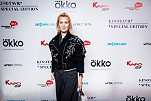 Судзиловская в стильном наряде, скромная Михалкова и другие звезды на открытии нового кинофестиваля