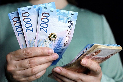 Юрист Голубева напомнила о повышении зарплат бюджетникам на 13,2% до 1 октября