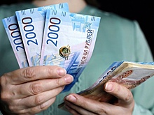 Юрист Голубева напомнила о повышении зарплат бюджетникам на 13,2% до 1 октября