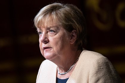 Правительство Германии призвало Меркель к экономии