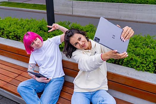 Названы сроки начала продаж российского планшета Kvadra-T