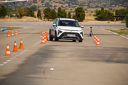 Видео: самый бюджетный кроссовер Hyundai проходит «лосиный тест»
