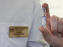 Омские студенты-медики помогают вакцинировать население