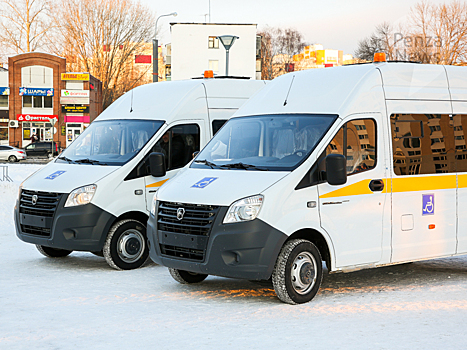 Два новых автомобиля передано службам соцтакси Пензы и Заречного