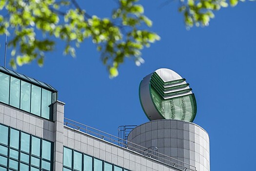 Сбербанк, ВТБ и банк «Зенит» решили сократить зарплаты менеджеров