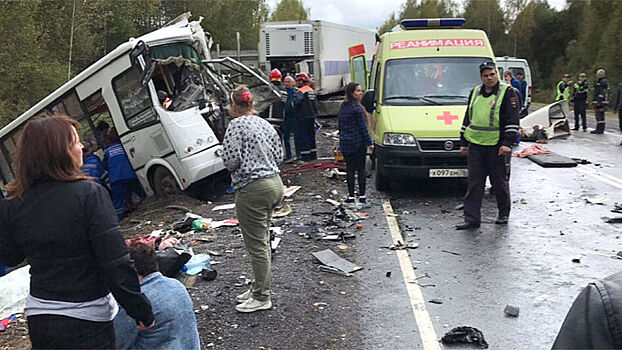 Деньги за жизни: из-за кого гибнут пассажиры автобусов