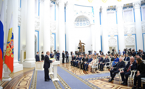 Губернатора Самарской области наградили орденом Дружбы