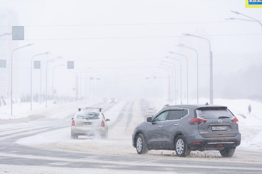 Ограничения для грузовиков введены в Кемерове из-за обильных снегопадов
