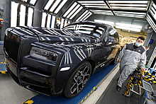 Rolls-Royce приостановил поставки машин в Россию