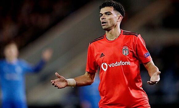 Пепе, ставший свободным агентом, может перебраться в чемпионат Англии