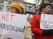 СКР предъявил обвинения участникам нападений на посольство РФ в Киеве
