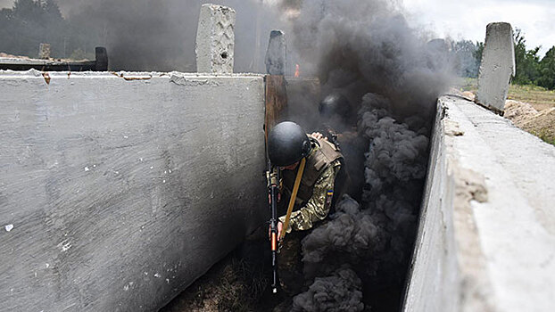 Пьяные бойцы ВСУ наехали на свои мины в ДНР