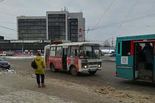 В Новосибирске из-за строительства четвертого моста перенесут остановку «Площадь Труда»