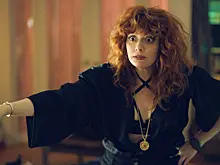 Комедия «Жизни матрешки» про еврейку, которая ищет золото